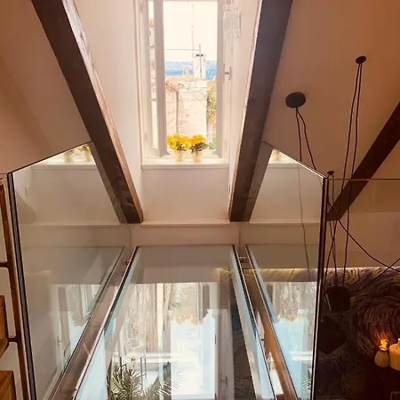 Luxury Palace No1 Appartement *