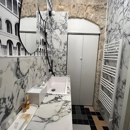 Apartmán Luxury Palace No1 *